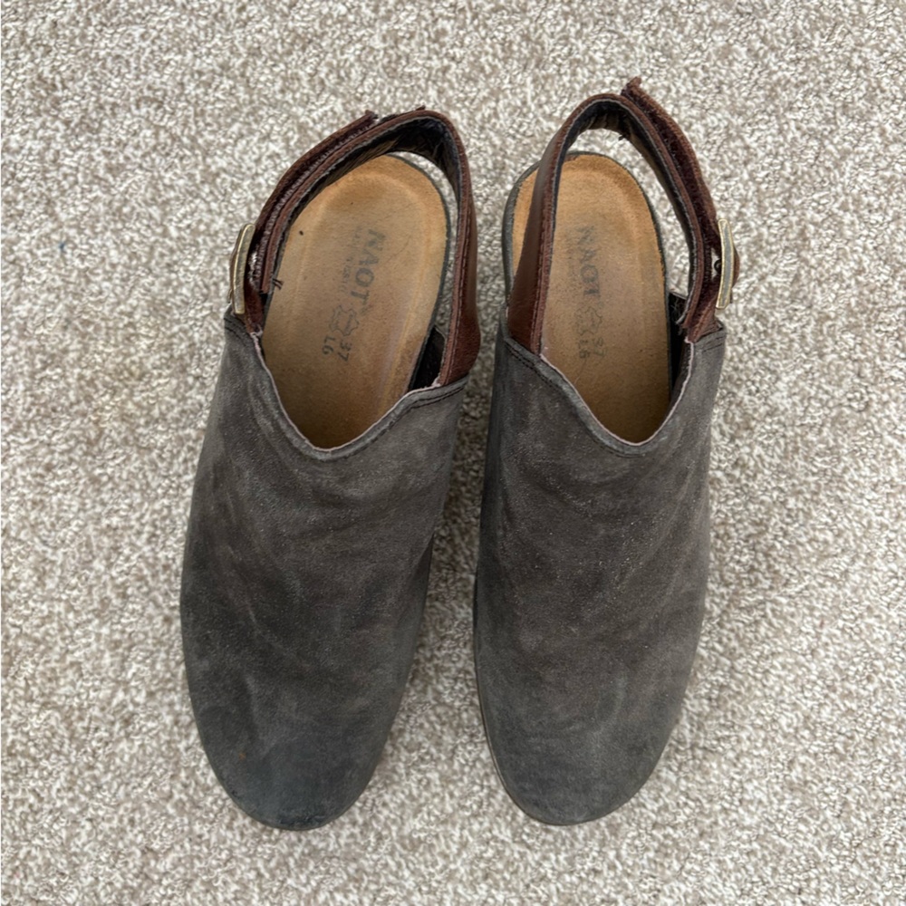 Naot Upgrade Clogs - Picture 3 of 8